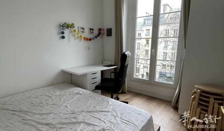 PARIS 3区·43平·公寓·有家具 1900€ / 月   起租时间 : 2023-06-30 ID: 192559