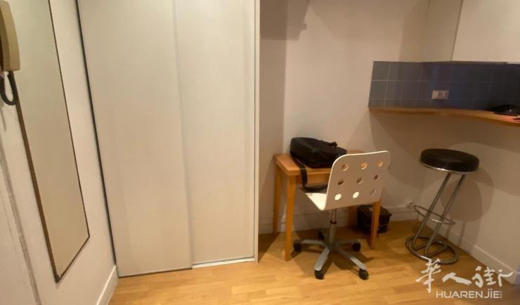 PARIS 12区·14平·studio·有家具  650€ / 月   起租时间 : 2023-07-04 ID: 193839