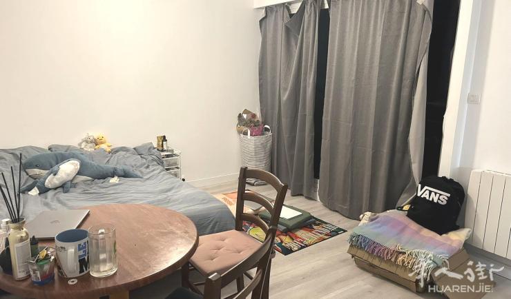 PARIS 10区·29平·公寓·有家具 1300€ / 月   起租时间 : 2023-07-03 ID: 193395