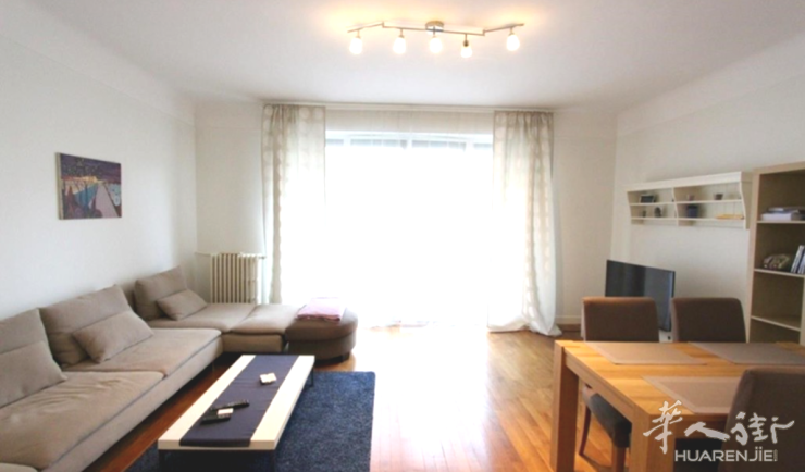 PARIS 16区·85平·公寓·有家具  3360€ / 月   起租时间 : 2023-07-03 ID: 193691