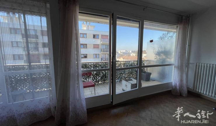 Rueil-Malmaison 92区·88平·公寓·无家具  1800€ / 月   起租时间 : 2023-07-03 ID: 189421