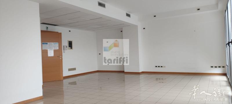 affitto tecnouno via Toscana Macrolotto appartamento / ufficio