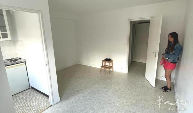 PARIS 11区·26平·studio·无家具 923€ / 月 起租时间 : 2023-07-06 ID: 194083