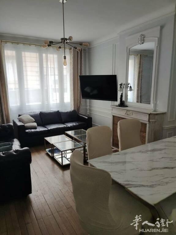 PARIS 16区·80平·公寓·有家具 2840€ / 月 起租时间 : 2023-07-06 ID: 194057