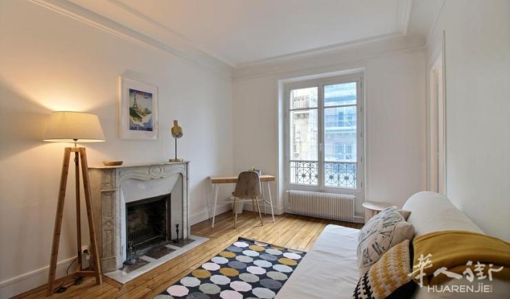 PARIS 17区·55.64平·公寓·有家具  2108€ / 月   起租时间 : 2023-07-10 ID: 194167