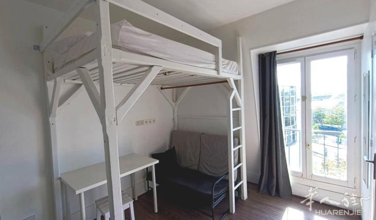 PARIS 13区·15平·studio·家具齐全·仅长租  790€ / 月   起租时间 : 2023-07-13 ID: 185657