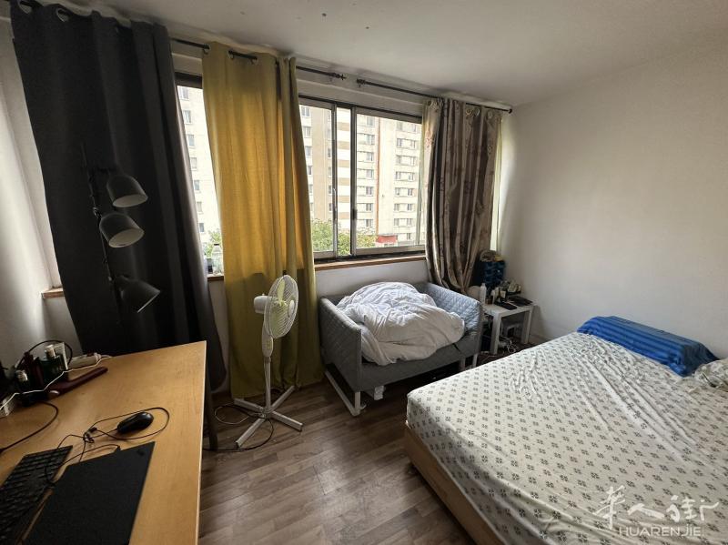 94省vitry sur seine好房出租，16平大卧室，550欧水电网全包