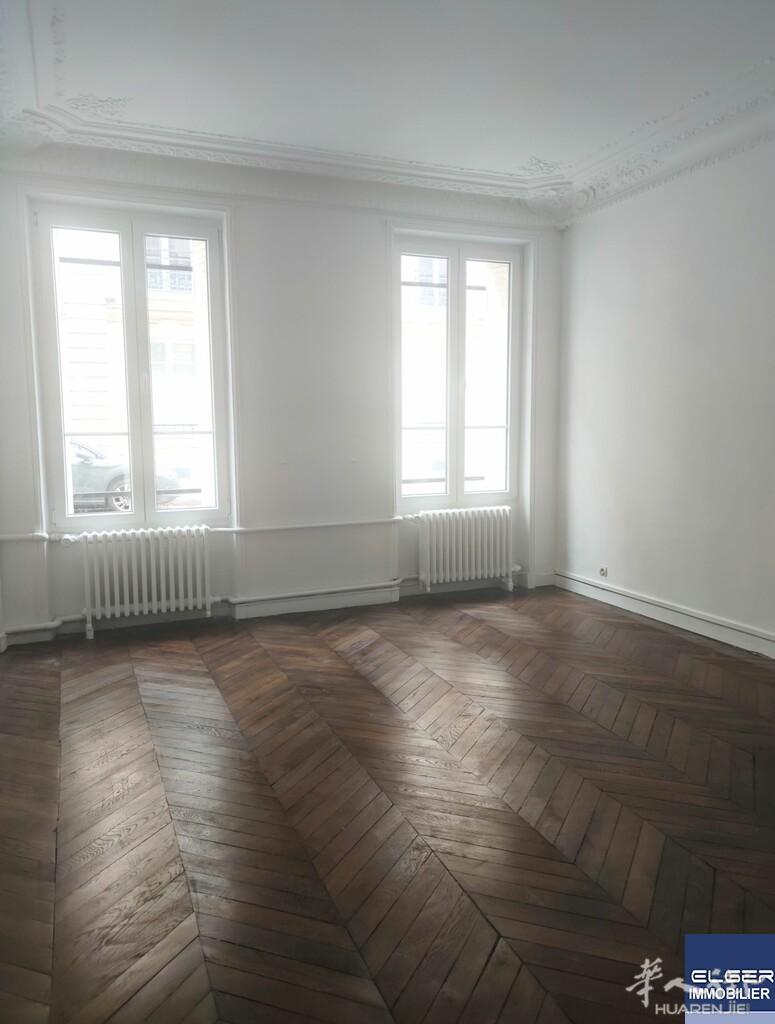 PARIS 16区·72平·公寓·无家具·仅长租 2320€ / 月 起租时间 : 2023-07-17 ID: 194389