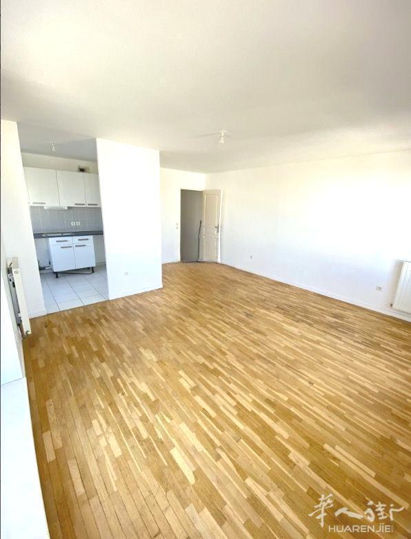 Vitry-sur-Seine 94区·68.50平·公寓·无家具1355€ / 月 起租时间 : 2023-07-24 ID: 1942