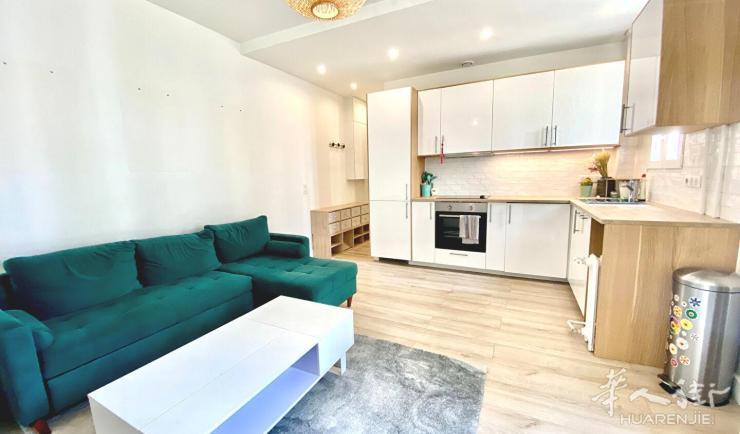 PARIS 18区·33.95平·公寓·有家具 1100€ / 月   起租时间 : 2023-07-25 ID: 194743