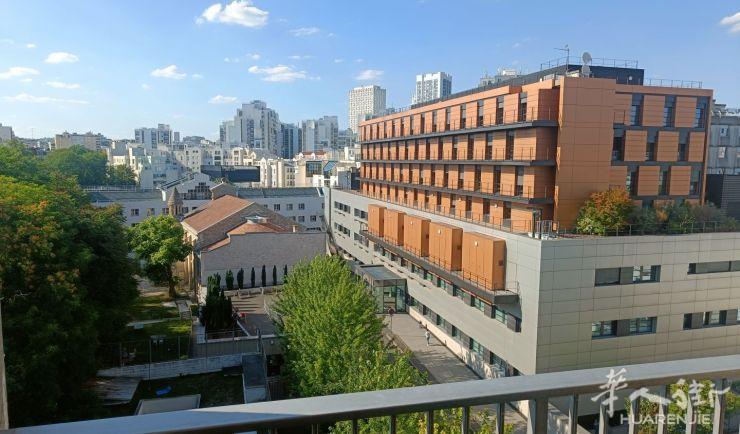PARIS 20区·24平·studio·无家具·仅长租 760€ / 月 起租时间 : 2023-07-26 ID: 194861