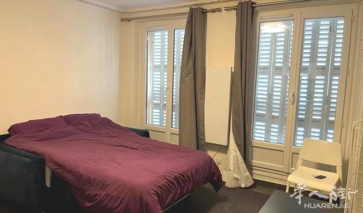 PARIS 9区·18平·studio·有家具 1300€ / 月   起租时间 : 2023-07-26 ID: 194851