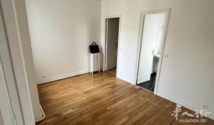 PARIS 15区·40平·公寓·无家具 1350€ / 月   起租时间 : 2023-07-27 ID: 194113