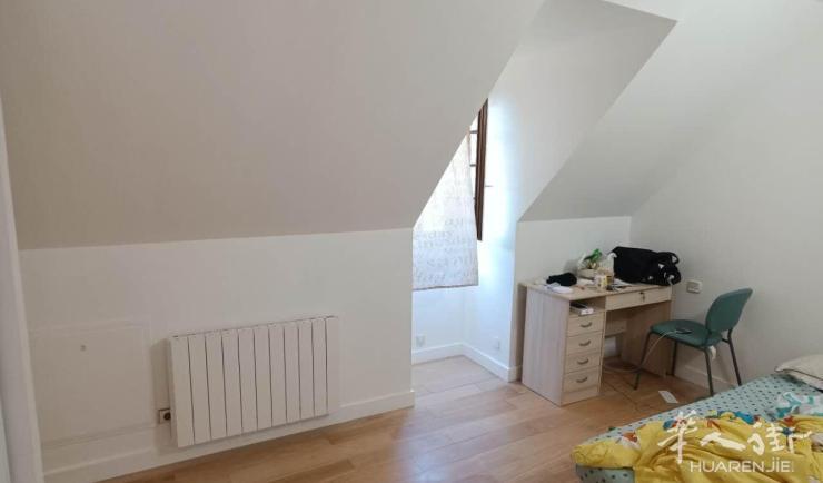 Vitry-sur-Seine 94区·80平·公寓·有家具 1650€ / 月 起租时间 : 2023-07-28 ID: 191845