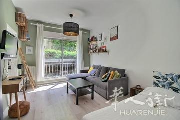 PARIS 20区·28.88平·studio·有家具 950€ / 月   起租时间 : 2023-08-02 ID: 195041