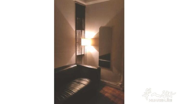 PARIS 10区·30平-公寓-有家具 1120€ / 月   起租时间 : 2023-08-02 ID: 194507