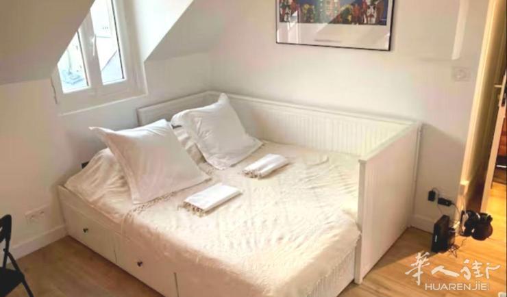 PARIS 18区·27平·studio·有家具 1170€ / 月 起租时间 : 2023-08-02 ID: 195117