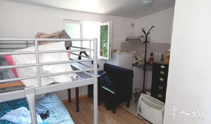 Villejuif 94区·12平·studio·有家具  400€ / 月   起租时间 : 2023-08-07 ID: 193825