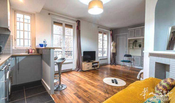 PARIS 18区·32平·studio·有家具 1550€ / 月   起租时间 : 2023-08-09 ID: 195399