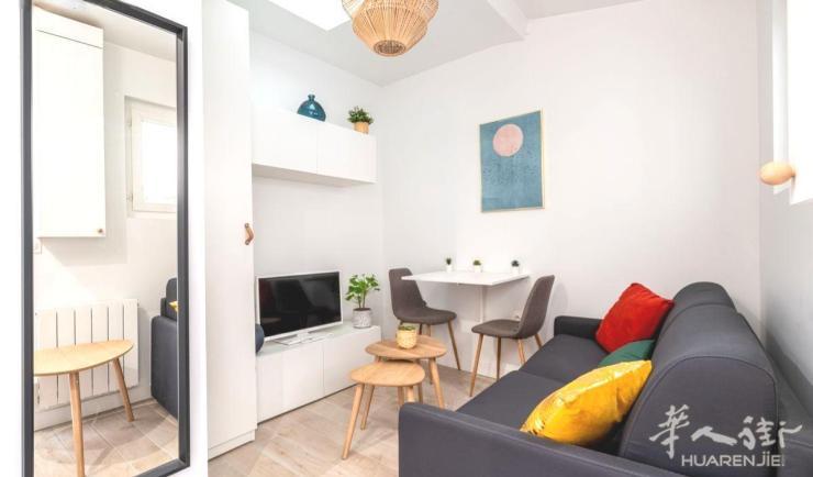 PARIS 19区·15平·studio·有家具 900€ / 月   起租时间 : 2023-08-09 ID: 195401