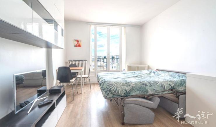 PARIS 14区·31平·studio·有家具1360€ / 月 起租时间 : 2023-08-09 ID: 195403