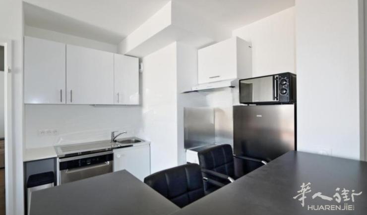 Villejuif 94区·42.25平·公寓·有家具 935€ / 月   起租时间 : 2023-08-14 ID: 195539