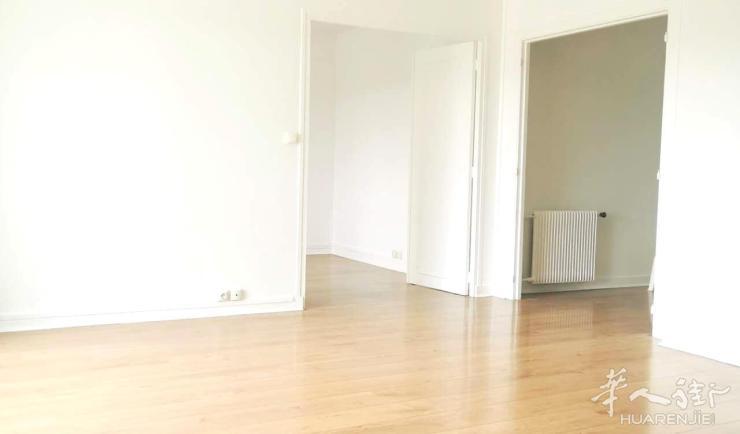 PARIS 9区·60平·公寓·有家具  2850€ / 月   起租时间 : 2023-08-19 ID: 195423