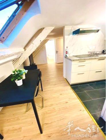 PARIS 4区·28平·公寓·有家具 1600€ / 月   起租时间 : 2023-08-17 ID: 195715