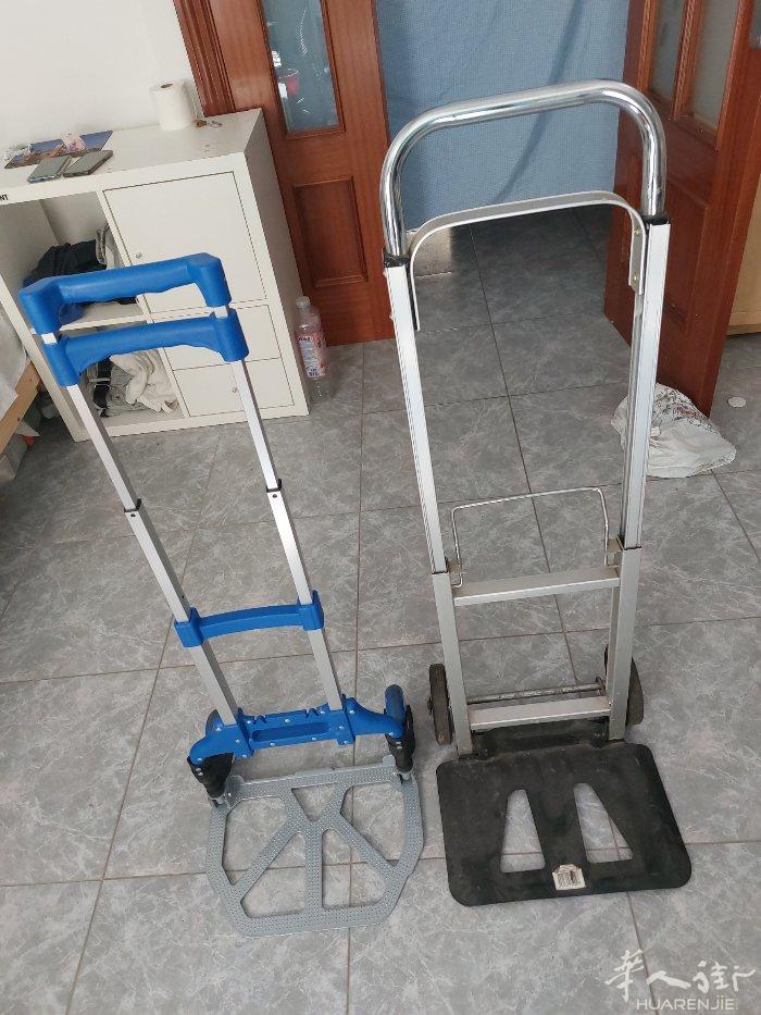 出售二手床垫一个190×150，50€自取，电热夹一个5€，煤气阀两个15欧元，