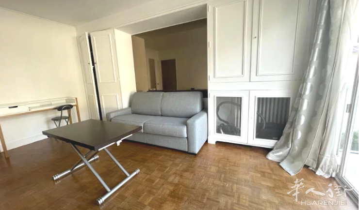 PARIS 15区·30平·studio·有家具 1170€ / 月 起租时间 : 2023-08-24 ID: 195933