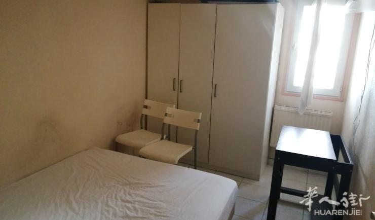 Vitry-sur-Seine 94区·16平·studio·有家具 490€ / 月 起租时间 : 2023-08-24 ID: 1868