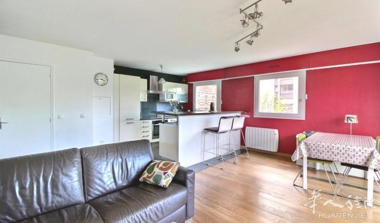 PARIS 19区·87.29平·公寓·有家具 2500€ / 月   起租时间 : 2023-08-25 ID: 196007
