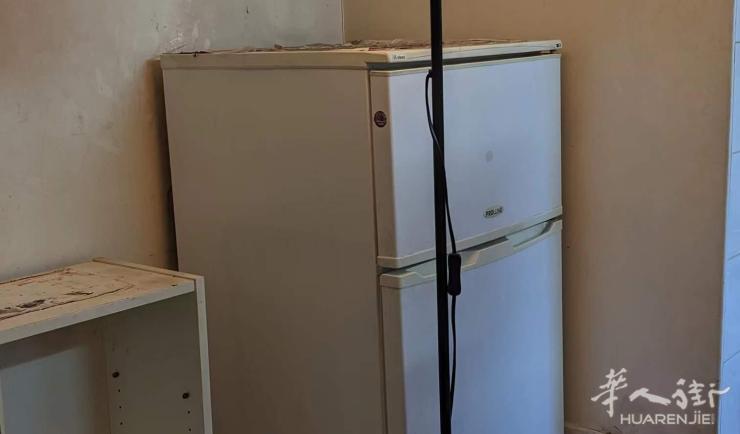 Vitry-sur-Seine 94区·14平·studio·有家具 450€ / 月 起租时间 : 2023-08-30 ID: 1885