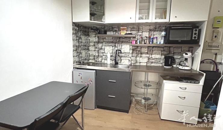 PARIS 15区·25平·studio-有家具 1040€ / 月 起租时间 : 2023-08-31 ID: 195799