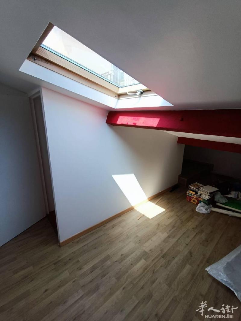 【区分】:94省,Villejuif(94800) (ID:193817) 25平的 studio 有家具