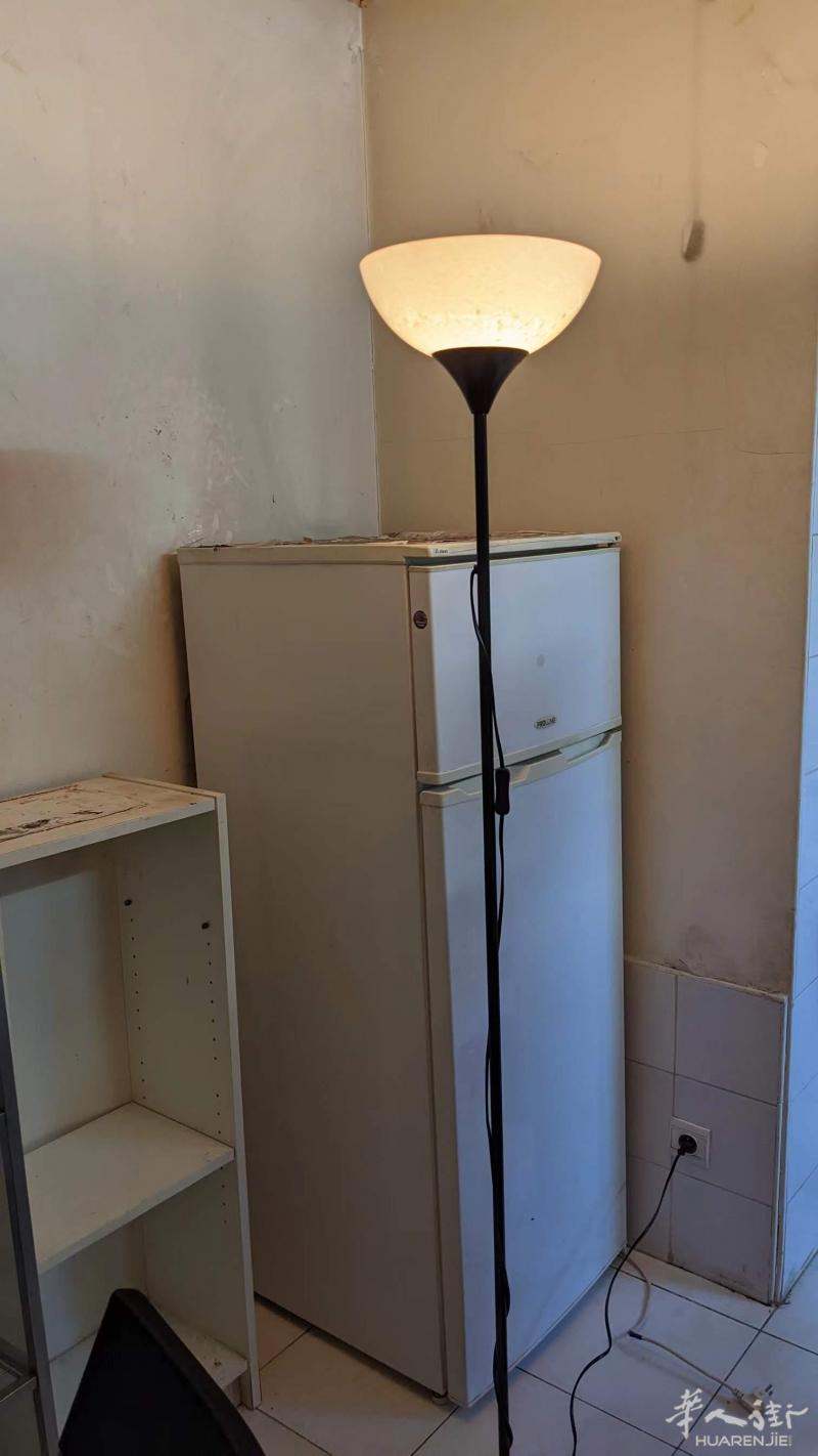 【区分】:94省,Vitry-sur-Seine(94400) (ID:188553) 14平的 studio 有家具