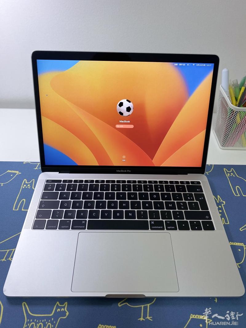 诚心转让  9层新 13 寸 Mac 笔记本电脑 Macbook Pro 2017