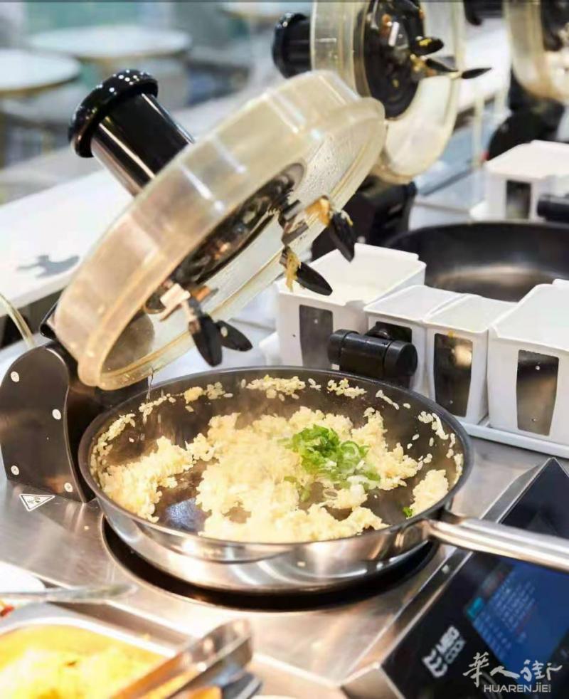 法国在售全自动烹饪机器人等餐饮设备，欢迎详聊