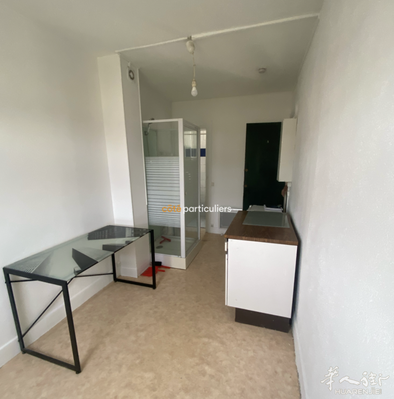 🌟💯小巴黎8区小Studio⚜️🏠, 🌟优质中心地段二手房源! 🏙️🌟📍 位置佳!