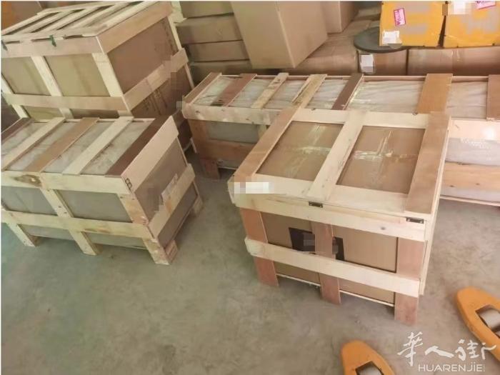 可邮寄各种普货、敏感货。 食品，干货，私人杂货、商业用品、月饼，月饼材料