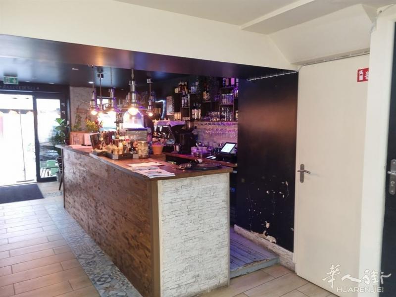 OV1-604(不再有效)出售一家一流餐饮店,位于78省la ville de Vaux sur Seine的绝佳位置(604)