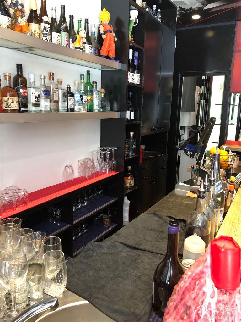 想看日餐或面馆的看过来,9区好店转让(386)