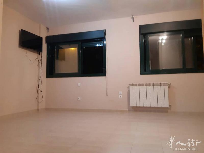 Getafe小区房el Bercial Nuevo 3室2卫1厅带车库+空调暖气整租1200·