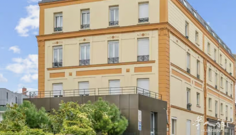 巴黎94省IVRY-SUR-SEINE市中心地铁房，投资价15万5起