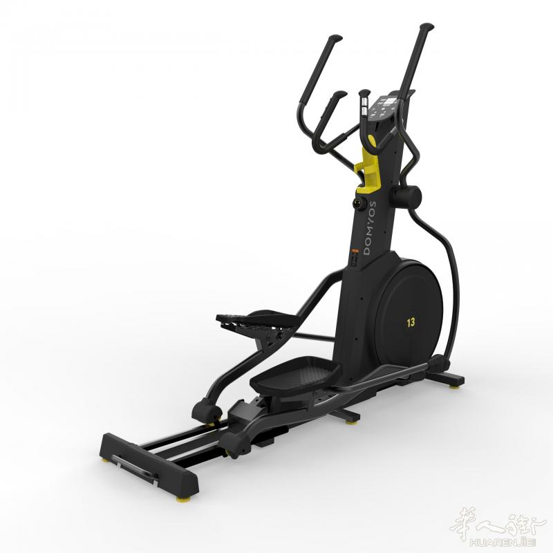 出一台椭圆机Ellittica EL 900 Connessa DOMYOS，99新，买来没用几次，200出，600多decathlon买的，砍价勿扰