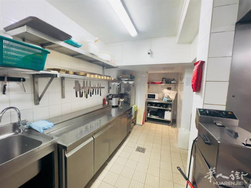 出售一家大餐厅，14区Denfert-Rochereau附近（692）