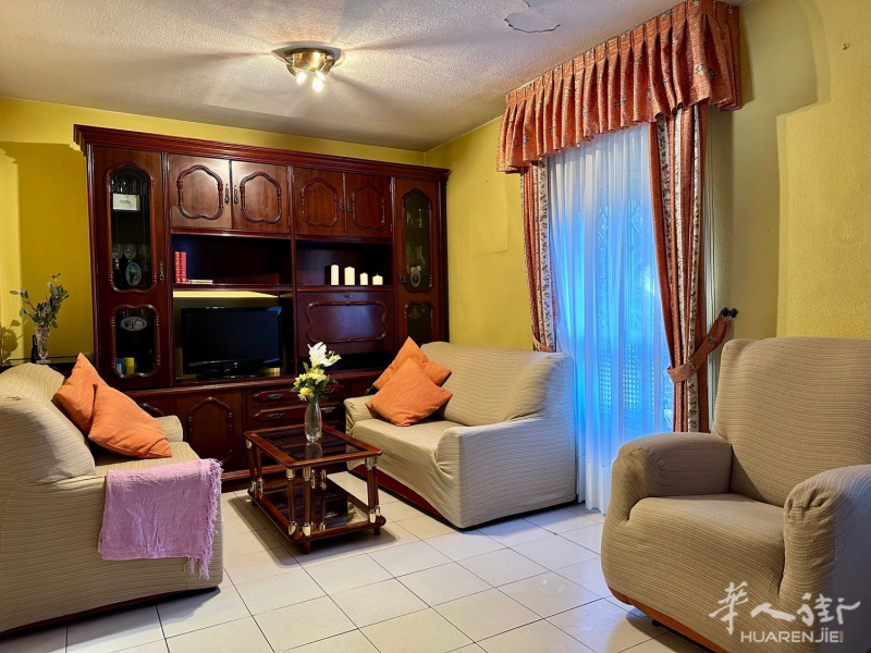 PUENTE DE VALLECAS 2室1厅，57平米，129.900€