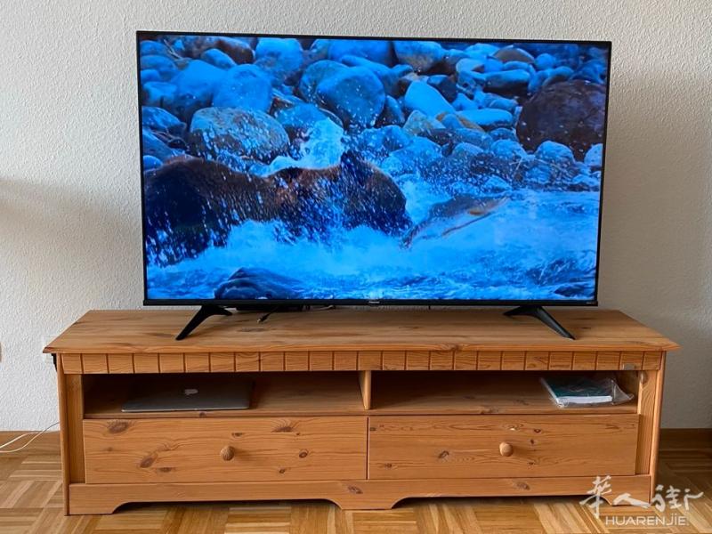 电视柜160x45x40cm，状况很好，2021年购买，因搬迁低价出售