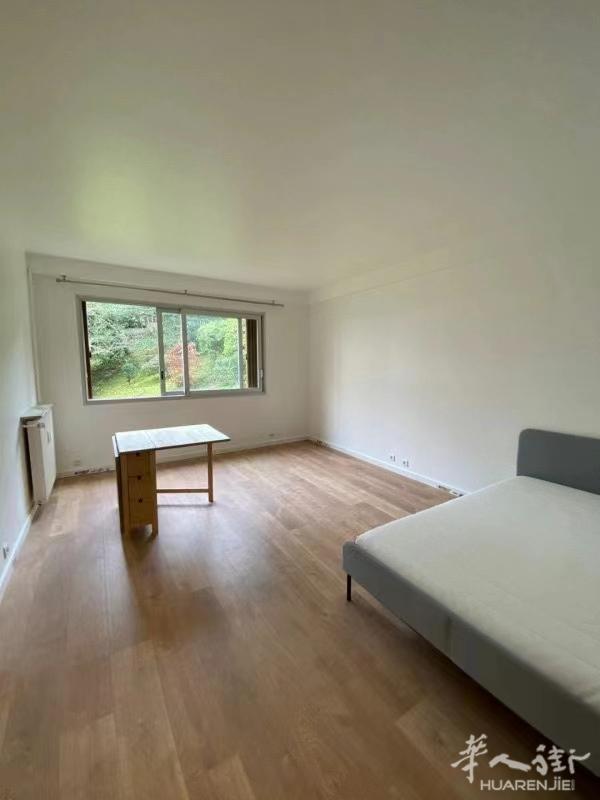 92省Meudon 近N线Gare de Bellevue站 32平大studio