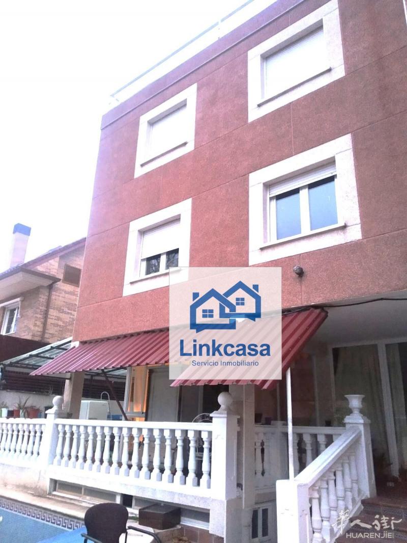 18房10卫6厨房别墅出售 距离Colonia jartin 一站，高回报率